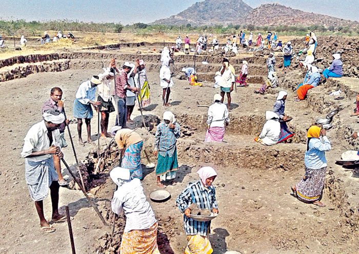 ఉపాధికి భరోసా