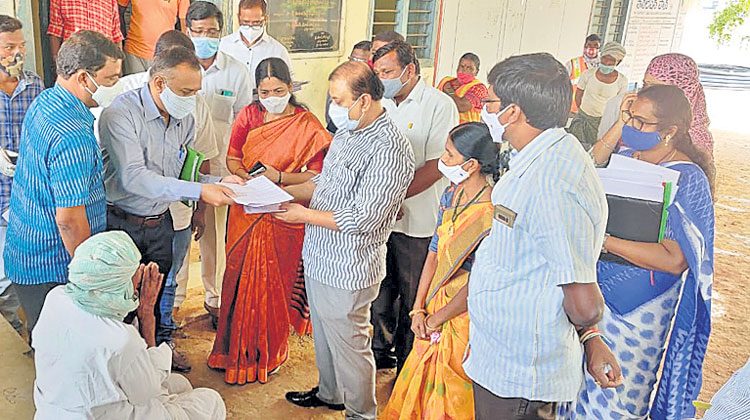 ప్రభుత్వ పథకాలు భేష్