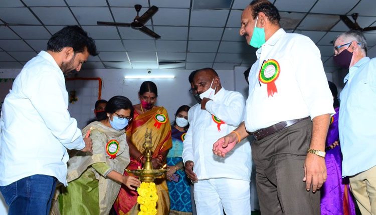 తెలంగాణలో కవులకు ఎనలేని గుర్తింపు