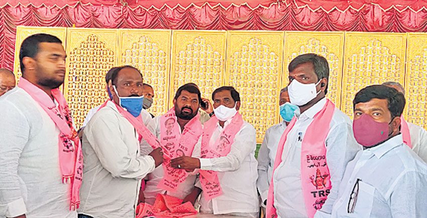 మున్సిపాలిటీలో టీఆర్‌ఎస్‌ జెండా ఎగురవేయాలి