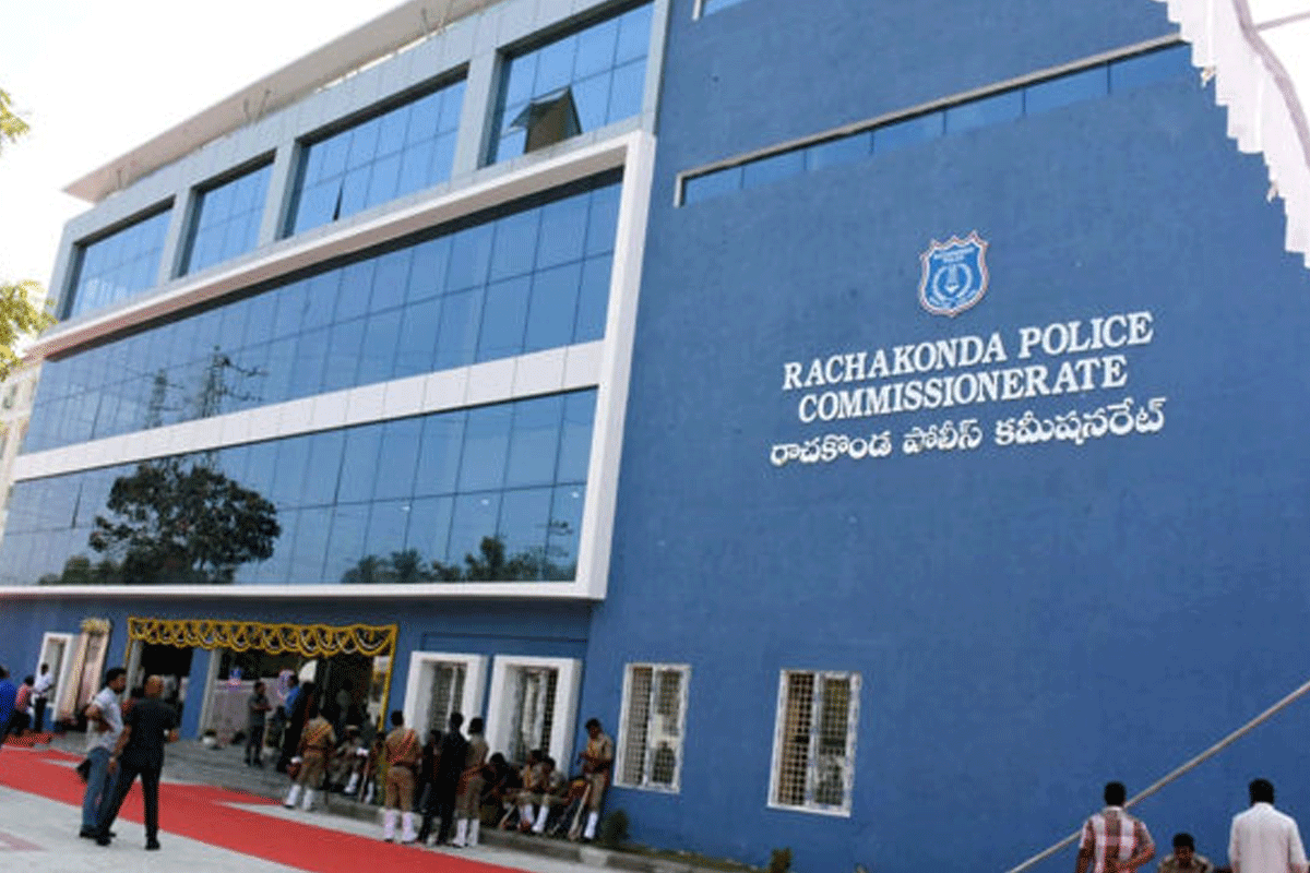 నకిలీ విత్తనాల సరఫరాదారులపై పీడీ చట్టం