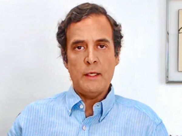 కాంగ్రెస్ తో కాదు..కొవిడ్-19 తో పోరాడండి : రాహుల్ గాంధీ