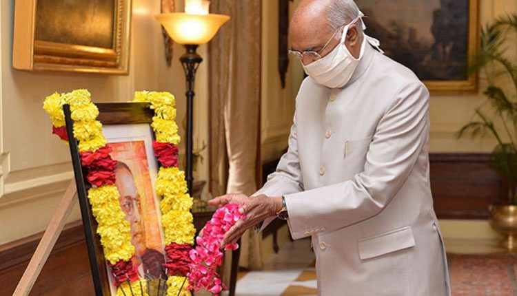 బాబాసాహెబ్‌ అంబేద్కర్‌ 130వ జయంతి.. రాష్ట్రపతి, ప్రధాని నివాళి