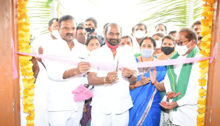 రైతు వేదికలతో సమగ్ర వ్యవసాయ సమాచారం: మంత్రి శ్రీనివాస్ గౌడ్