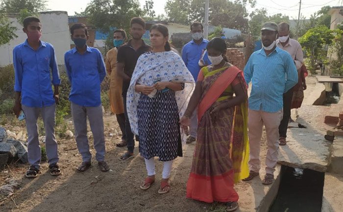 వార్డుల్లో సమస్యల పరిష్కారానికి కృషి