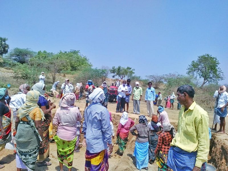 ముమ్మరంగా ఉపాధి