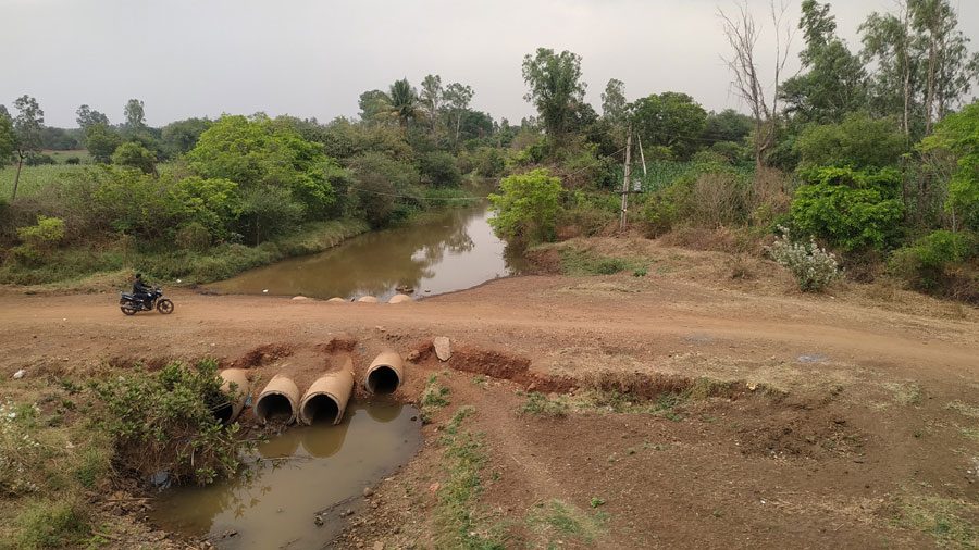 10 చెక్‌డ్యాంలు..11 వేల ఎకరాలు