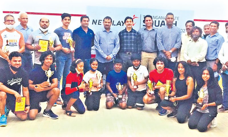 స్కాష్‌ విజేతలు అరవింద్‌, ఐశ్వర్య