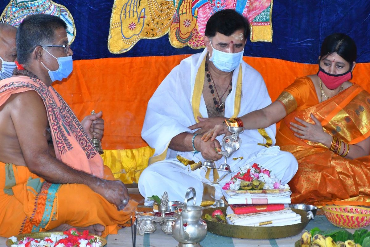 శ్రీశైలంలో ఉగాది ఉత్సవాలు ఆరంభం