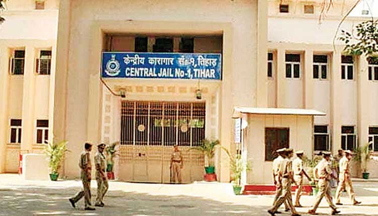 క‌రోనా సోకి తీహార్ జైల్లో న‌లుగురు ఖైదీలు మృతి