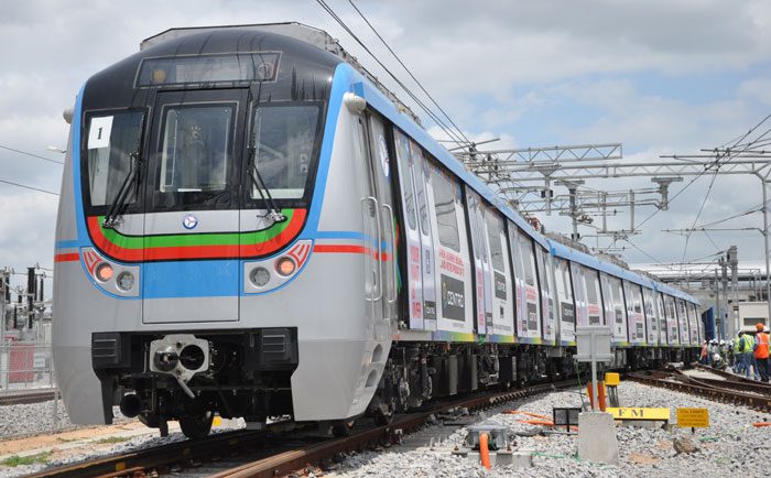 ఎయిర్‌పోర్టుకు మెట్రో