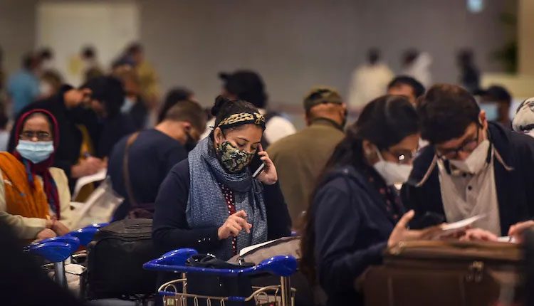 భారత్‌ నుంచి వచ్చే ప్రయాణికులపై ఇటలీ, నెదర్లాండ్స్‌ నిషేధం