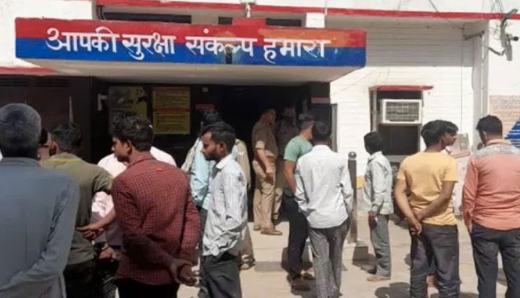 బాలికపై లైంగిక దాడికి పాల్పడిన వ్యక్తిపై పోలీస్‌ కాల్పులు