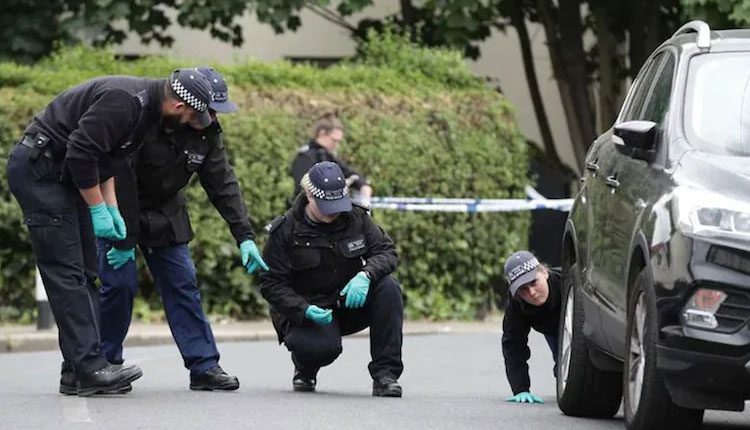 అమెరికాలో మళ్లీ కాల్పుల కలకలం