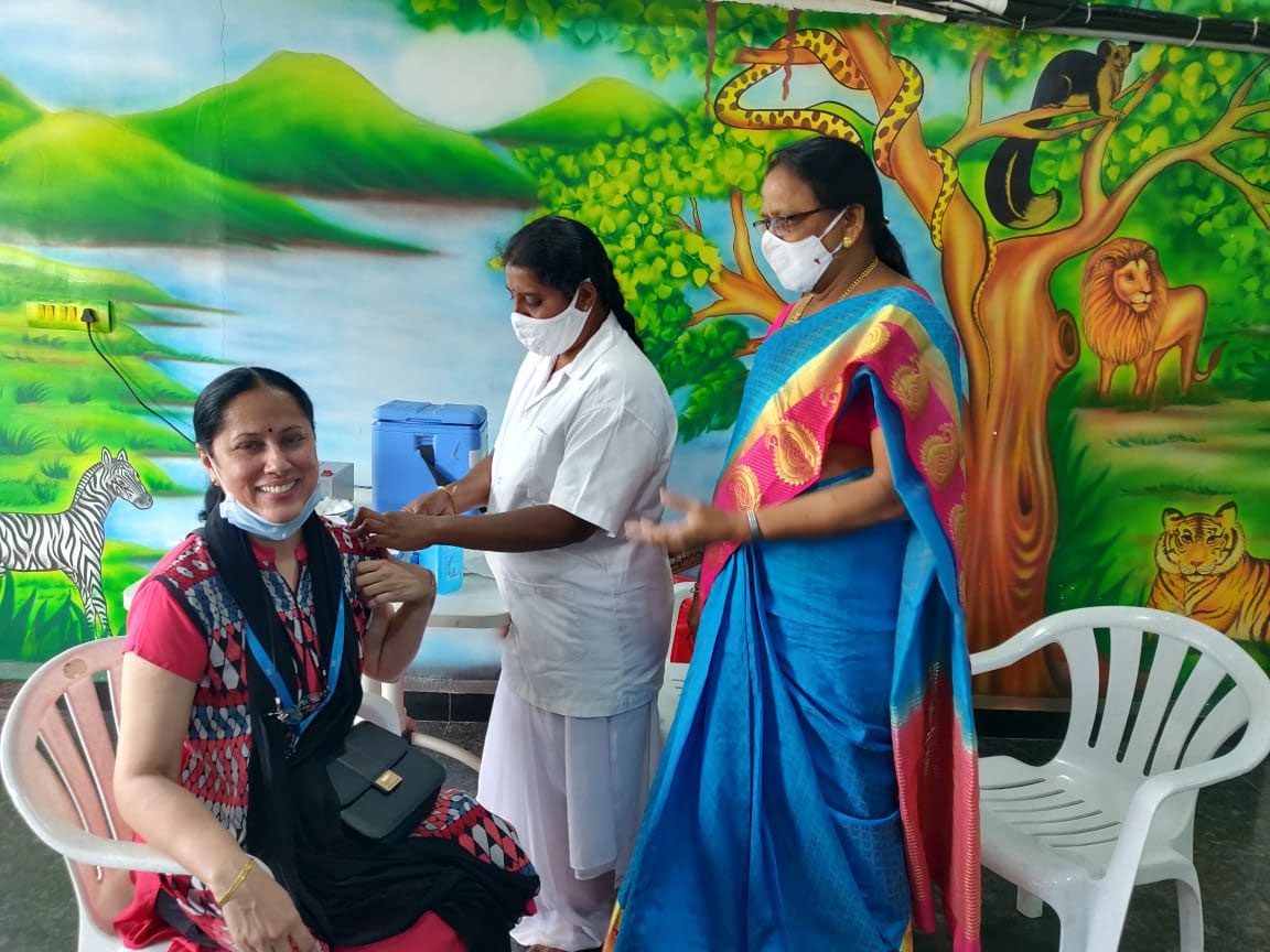 జీనోమ్ వ్యాలీలో టీకా ఉత్స‌వ్‌