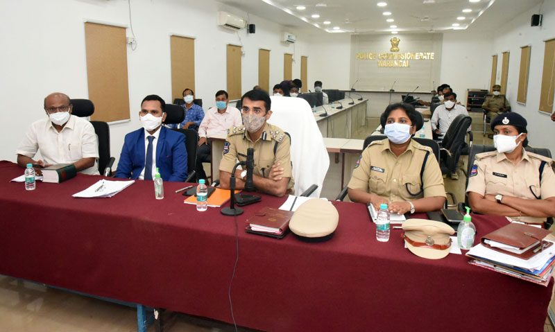 నిబంధనలు అతిక్రమిస్తే కేసులు నమోదు చేయండి..