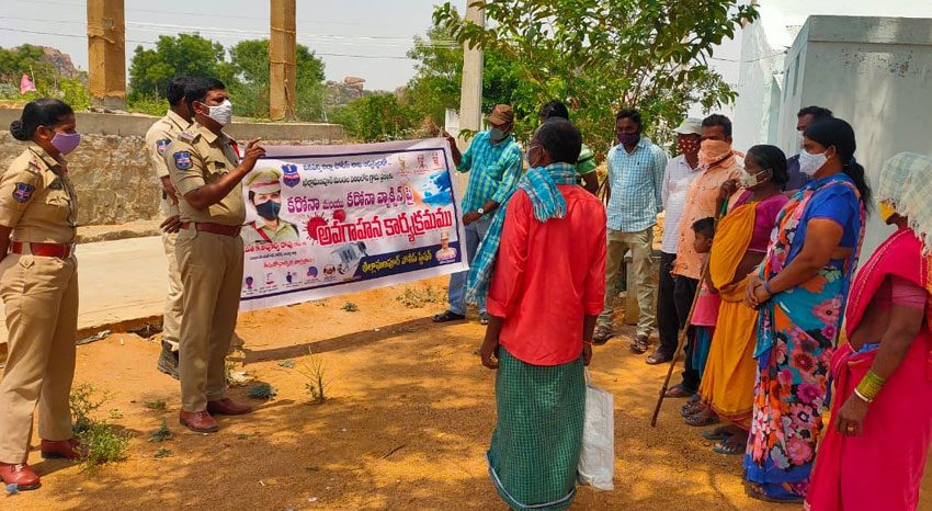 ప్రతిఒక్కరూ కొవిడ్‌ వ్యాక్సిన్‌ తీసుకోవాలిl