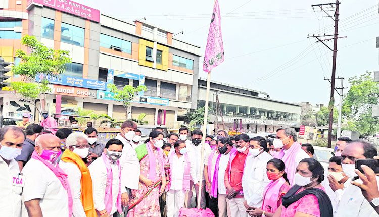 ద్విదశాబ్ది సంబురం..