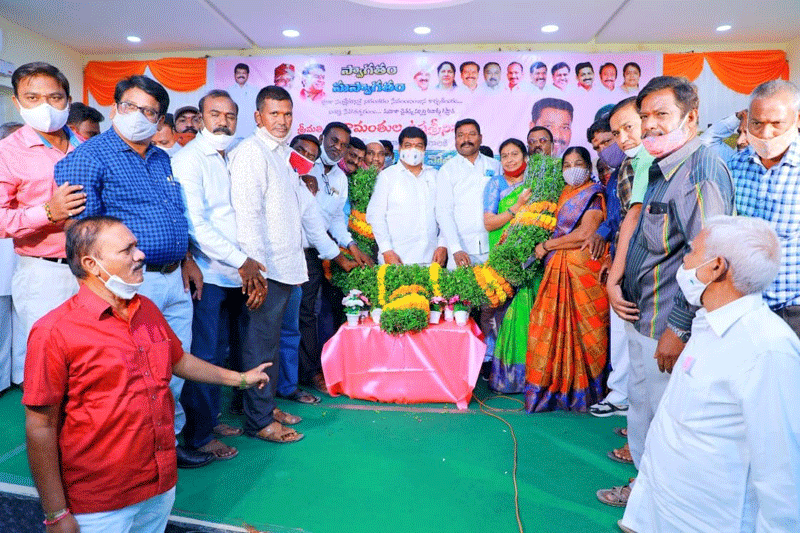 అభివృద్ధిలో భాగస్వాములు కావాలి