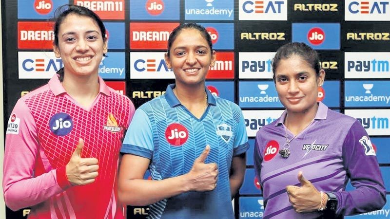 మూడు జట్లతోనే.. మహిళల ఐపీఎల్‌!