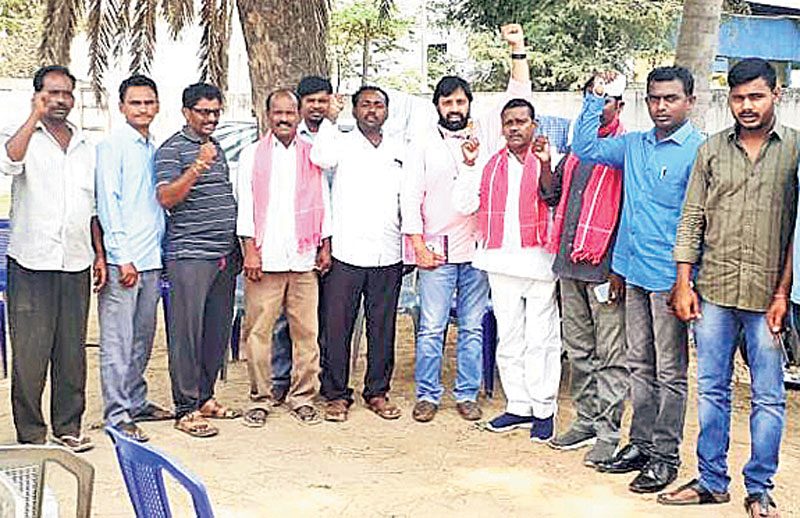 భగత్‌ను భారీ మెజార్టీతో గెలిపించాలి