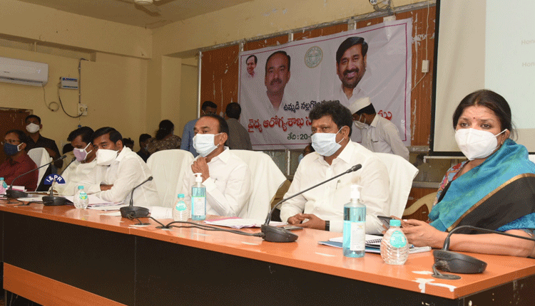 అపోహలు వద్దు ..సరిపడా ఆక్సిజన్‌ ఉంది