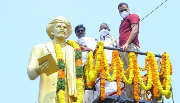 బహుజన తత్వవేత్త జ్యోతిరావు పూలే : మంత్రి పువ్వాడ