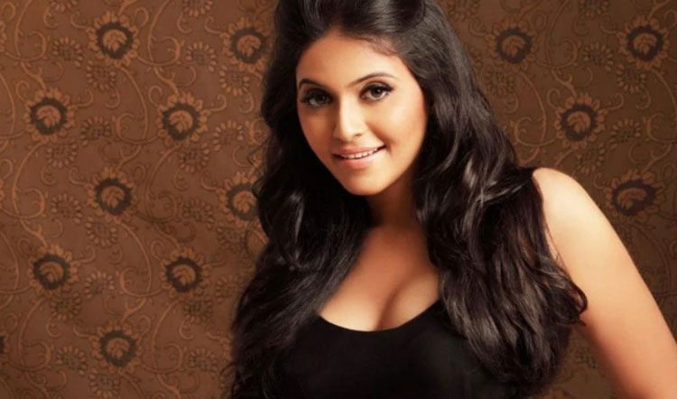 ఎఫ్3 షూట్‌లో అంజ‌లి చేరేది ఎప్పుడంటే..?