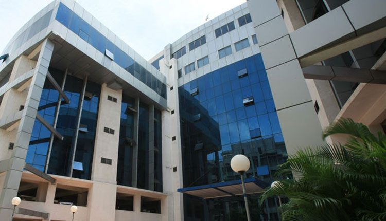 అటవీశాఖ సిబ్బందికి వ్యాక్సిన్ కేంద్రం ఏర్పాటు