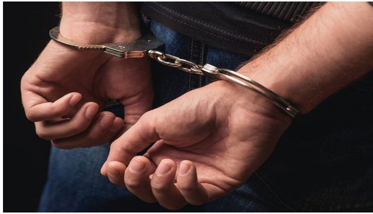 ఆర్మీ అధికారిగా ఫోజులు : పెండ్లి పేరుతో నయవంచన!