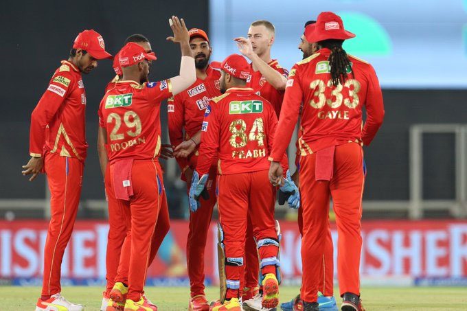 IPL 2021:  నిలకడగా ఆడుతున్న కోహ్లీ