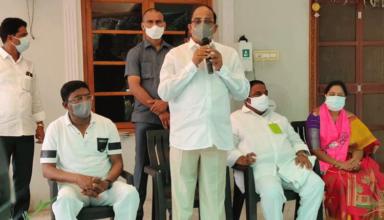 టీఆర్‌ఎస్‌ అభ్యర్థులను గెలిపించాలి