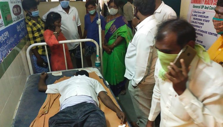 కారు, జీపు ఢీ..నలుగురికి తీవ్ర గాయాలు