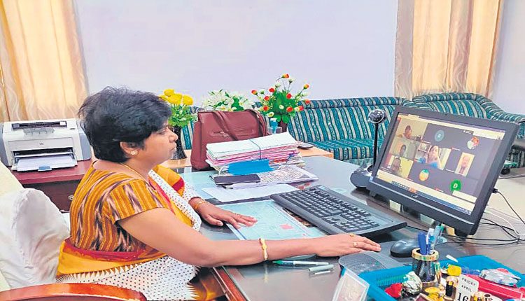 అంబేద్కర్‌ నుంచి యువత స్ఫూర్తి పొందాలి