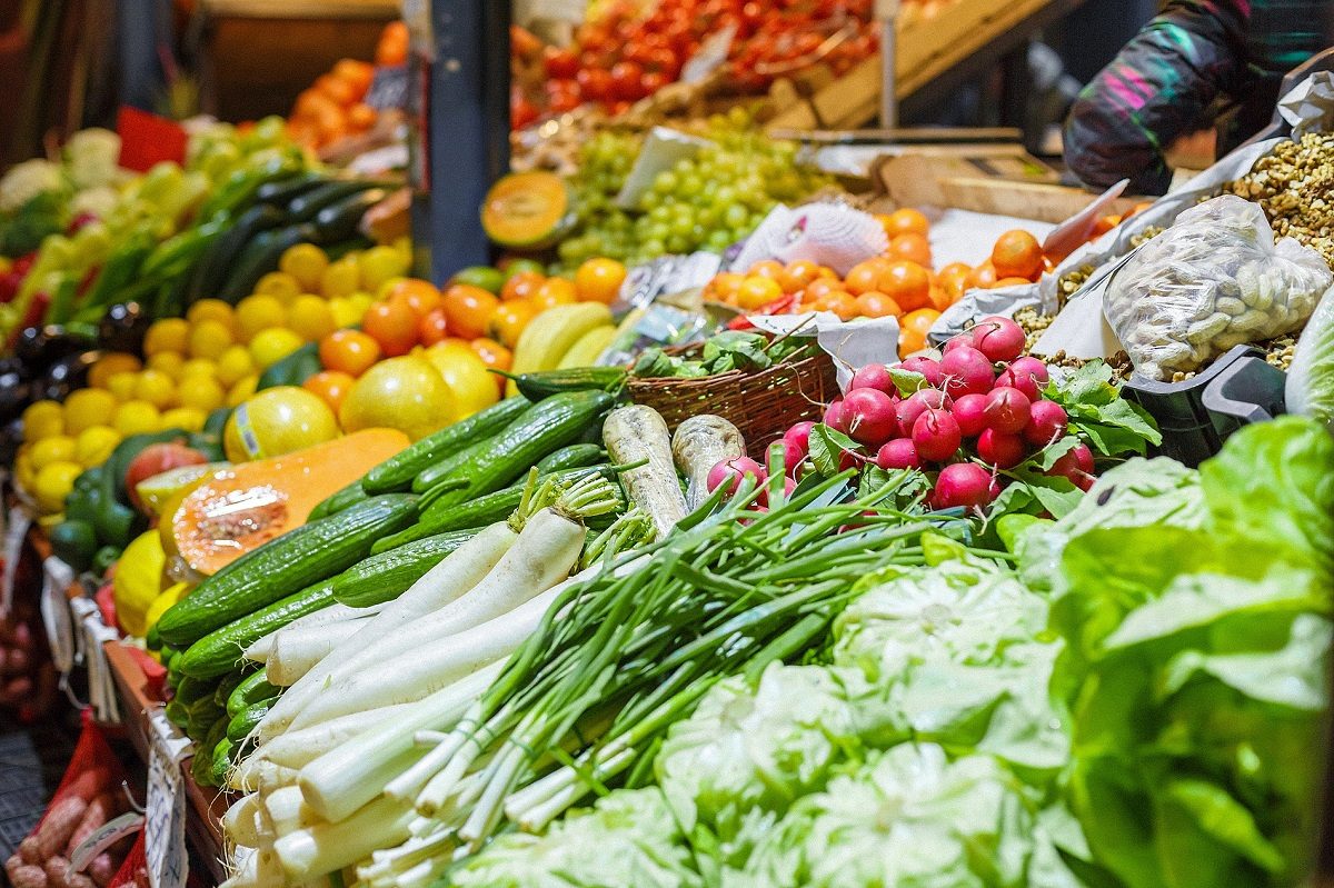 corona diet | కరోనాను ఎదుర్కోవాలంటే ఎలాంటి ఆహారం తీసుకోవాలి, రోగనిరోధకశక్తిని పెంచే పదార్థాలేవి ?