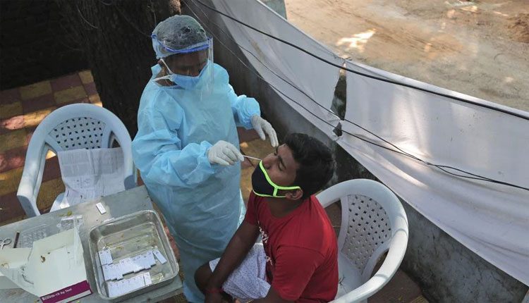 బడుల్లో కొవిడ్‌ కేర్‌ కేంద్రాలు ?