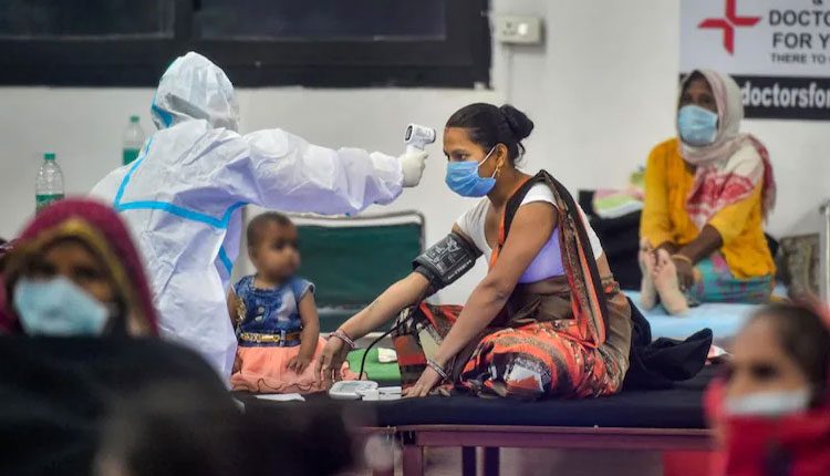 కొంప ముంచుతున్నఅతి విశ్వాసం