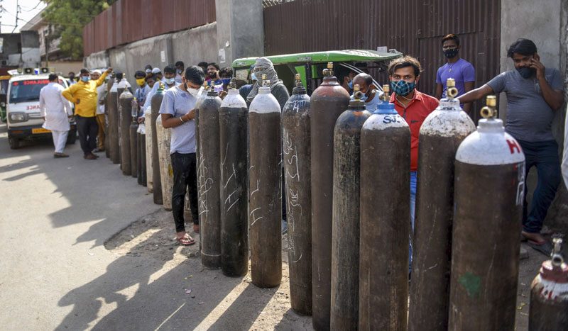 ప్రాణం కంటే డబ్బే ఎక్కువనా?