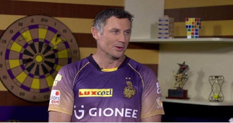 IPL 2021: ఆస్ట్రేలియాకు రానిస్తారో లేదోన‌ని మా వాళ్లు భ‌య‌ప‌డుతున్నారు: హ‌స్సీ