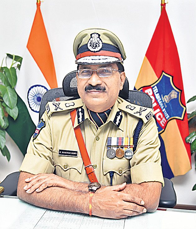 మాస్క్‌ పక్కాగా ధరించేలా చర్యలు