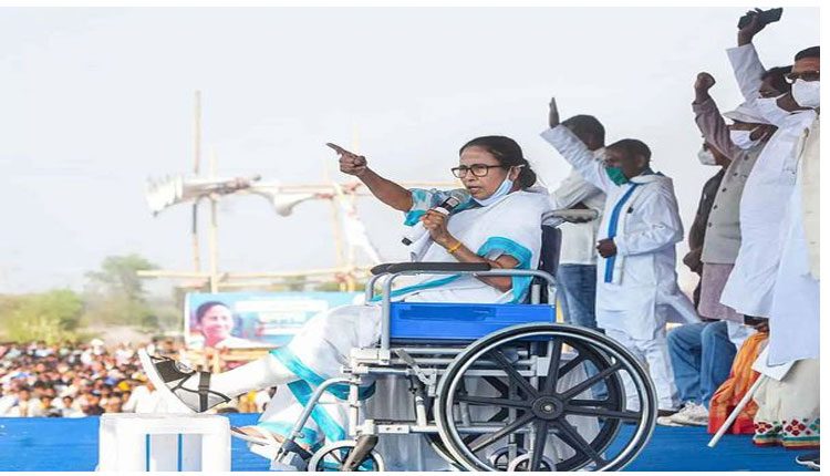 బెంగాల్‌ పోరు : కాల్పుల ఘటనలో బాధ్యులపై చర్యలు తప్పవన్న దీదీ