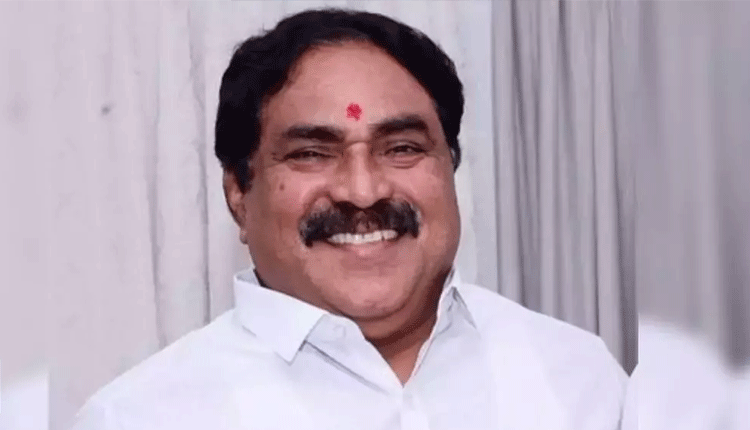 జీడబ్ల్యూసీ ఎన్నిక‌ల్లో బీసీలకు టీఆర్ఎస్ పెద్ద పీట