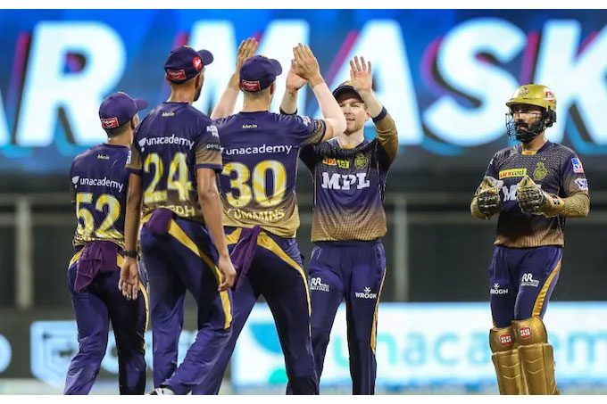 కోల్‌కతాకు మరో షాక్‌..మోర్గాన్‌కు జరిమానా