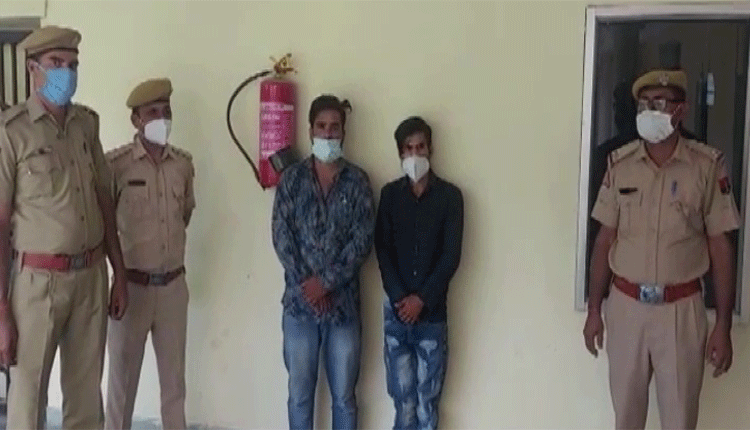 క‌రోనా నెగిటివ్‌గా న‌కిలీ స‌ర్టిఫికెట్లు సృష్టి.. ఇద్ద‌రు అరెస్ట్‌