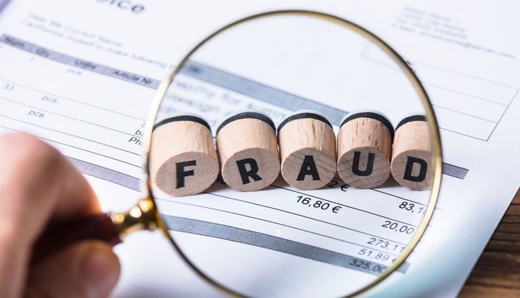 ఎమ్మెల్సీ క‌విత పేరుతో మోసం