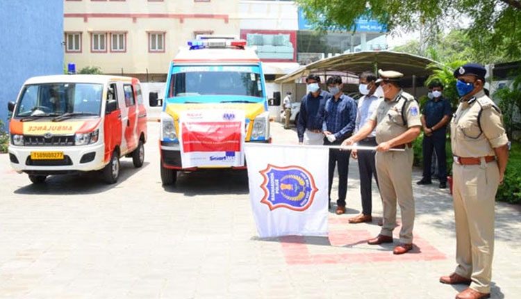 ఉచిత అంబులెన్స్ స‌ర్వీసుల‌ను ప్రారంభించిన సీపీ మ‌హేశ్ భ‌గ‌వ‌త్‌