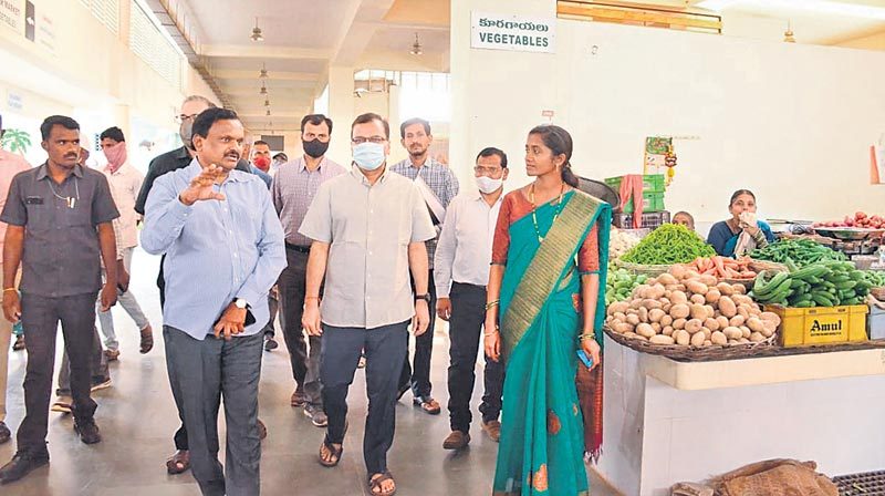 గజ్వేల్‌ మార్కెట్‌ దేశానికే మోడల్‌