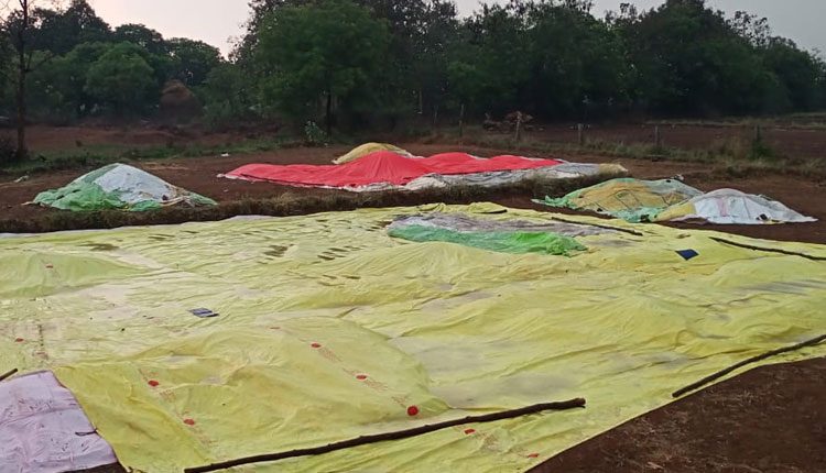 సూర్యాపేట జిల్లాలో ఈదురు గాలుల బీభత్సం