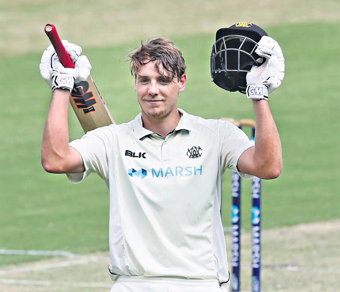 సెంట్రల్‌ కాంట్రాక్టులోకి గ్రీన్‌