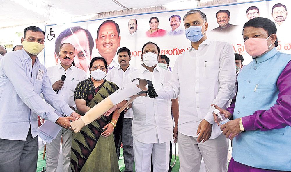 టీఆర్‌ఎస్‌ చేతల ప్రభుత్వం